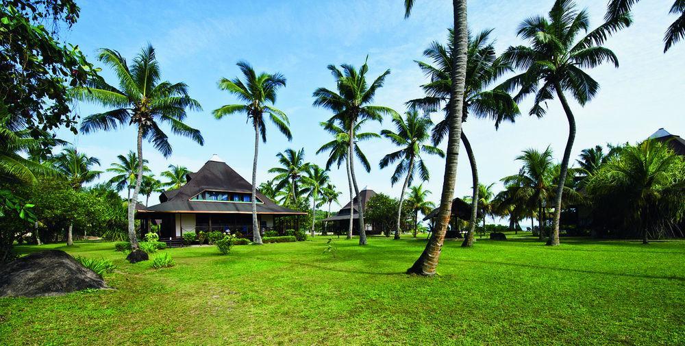 New Emerald Cove Hotel Baie Sainte Anne Exterior photo